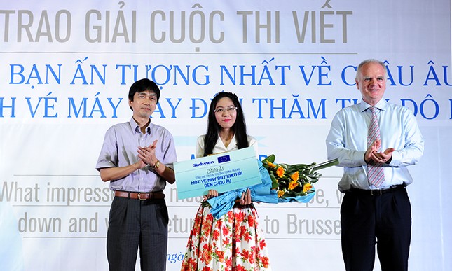 Nữ sinh Điện ảnh giành giải nhất cuộc thi ấn tượng EU ảnh 1
