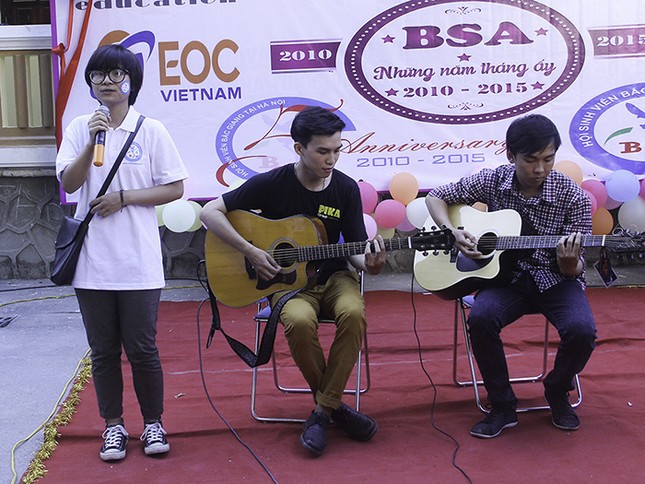 Sôi nổi ngày hội sinh viên tình nguyện ảnh 2