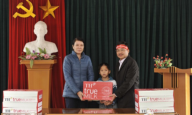 Người dân Hà Nam vượt mưa rét đi hiến máu ảnh 13