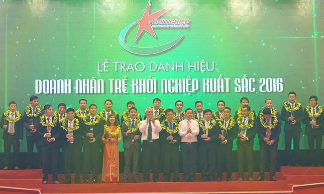 Vinh danh 100 doanh nhân trẻ khởi nghiệp xuất sắc ảnh 4
