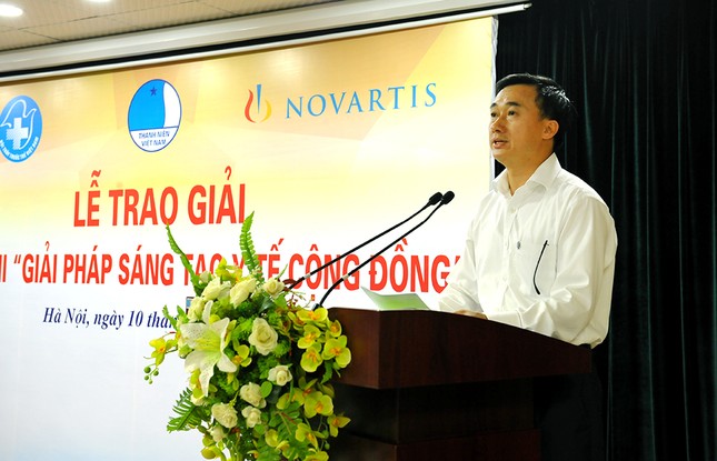 Trao giải thưởng cuộc thi Giải pháp sáng tạo y tế cộng đồng 2016 ảnh 1