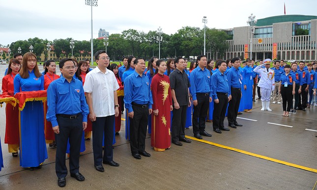 445 đại biểu Thanh niên tiên tiến báo công dâng Bác ảnh 2