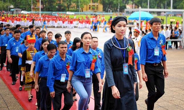 445 đại biểu Thanh niên tiên tiến báo công dâng Bác ảnh 14