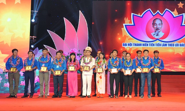 Bí thư T.Ư Đoàn Lê Quốc Phong: Xây dựng lớp thanh niên tiên tiến ảnh 1