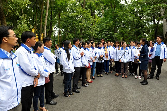 Xúc động nghe lời chia sẻ của 42 giáo viên bám đảo gieo chữ ảnh 10