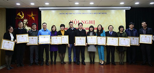 Tạo dấu ấn, sức bật mới trong phong trào tình nguyện ảnh 9