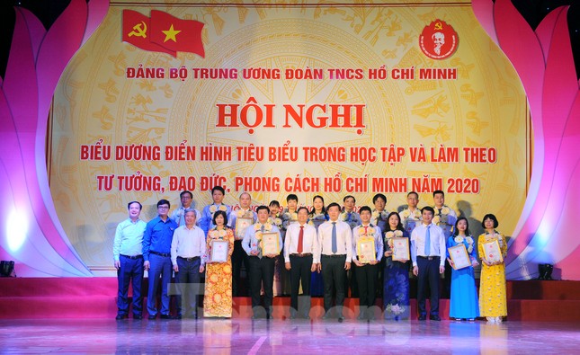T.Ư Đoàn vinh danh 17 điển hình tiêu biểu học tập và làm theo Bác ảnh 8