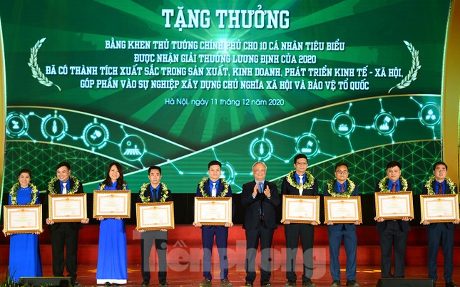 Vinh danh 56 nhà nông trẻ có doanh thu tỷ đồng mỗi năm ảnh 5