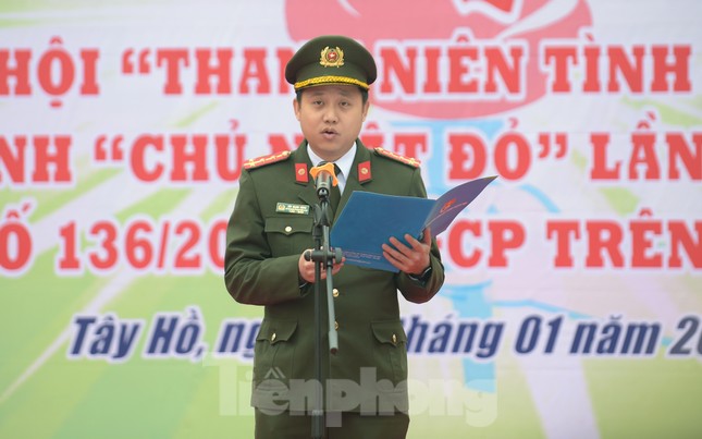 Tuổi trẻ Công an Thủ đô sẻ chia giọt máu tiếp sức Chủ nhật Đỏ 2021 ảnh 2