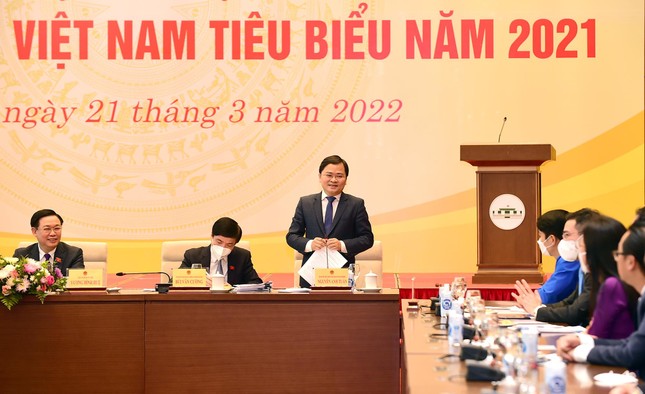 Chủ tịch Quốc hội Vương Đình Huệ gặp mặt thầy thuốc trẻ Việt Nam tiêu biểu ảnh 7