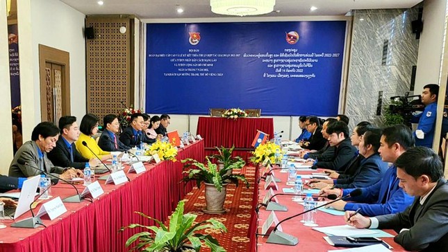 Trung ương Đoàn hai nước Việt Nam - Lào ký thỏa thuận hợp tác giai đoạn 2022 - 2027 ảnh 1