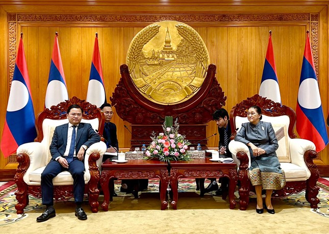 Đoàn đại biểu cấp cao Trung ương Đoàn tiếp kiến Phó Chủ tịch nước Lào ảnh 2