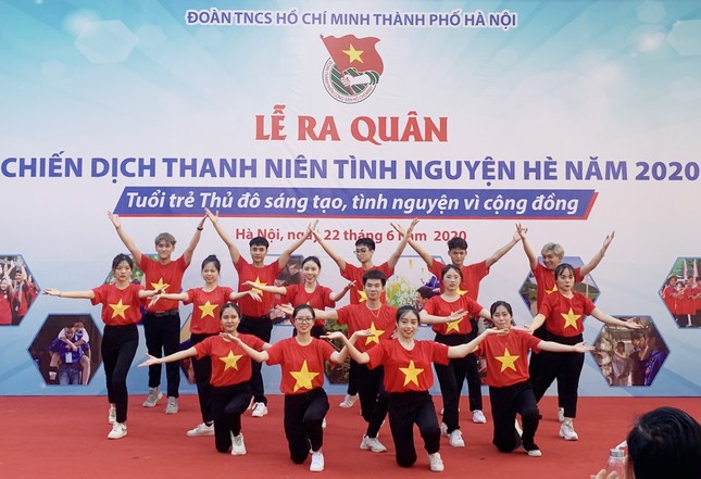 Thanh niên Thủ đô ra quân chiến dịch Thanh niên tình nguyện Hè ảnh 1