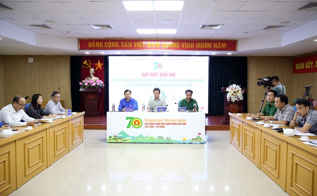 Nhiều hoạt động tri ân nhân kỷ niệm 70 năm truyền thống lực lượng TNXP ảnh 2