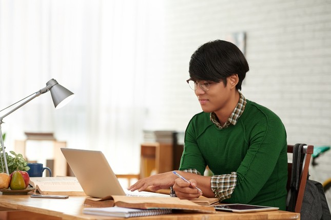 2 “tuyệt chiêu” giúp sĩ tử sẵn sàng cho kỳ thi THPT sắp tới ảnh 1