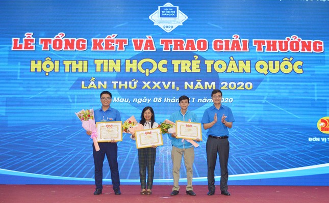 Nhiều ứng dụng trong lĩnh vực nông nghiệp tại Hội thi Tin học trẻ toàn quốc lần thứ 26 ảnh 2