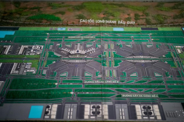 Cận cảnh thi công dự án sân bay tỷ đô lớn nhất Việt Nam ảnh 23