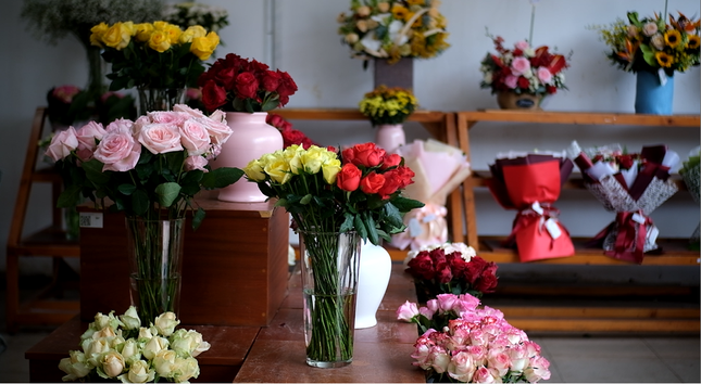 Giá hoa hồng Đà Lạt tăng kỷ lục trước ngày Valentine ảnh 2