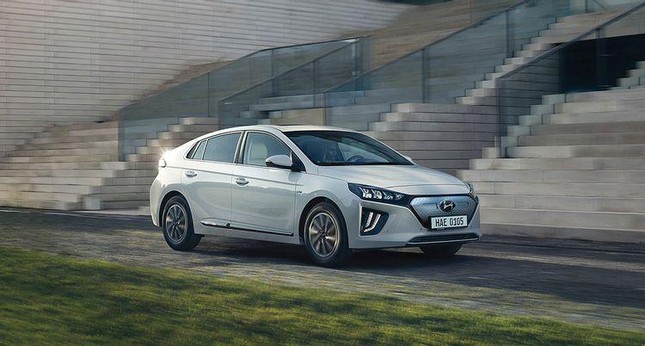 Loạt xe bị khai tử tại Mỹ năm 2022 ảnh 7