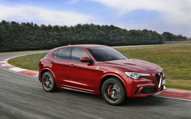 Top 10 SUV có khả năng tăng tốc đáng nể ảnh 7