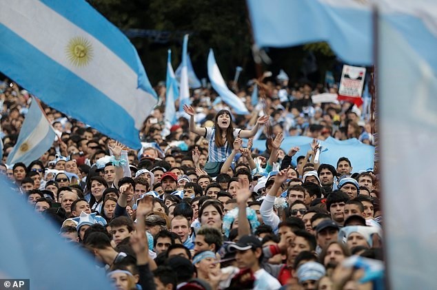 Messi được chào đón như người hùng ở Argentina ảnh 5