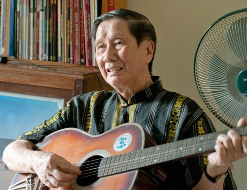 Chuyện thú vị chưa kể về 'Như có Bác trong ngày đại thắng' ảnh 1