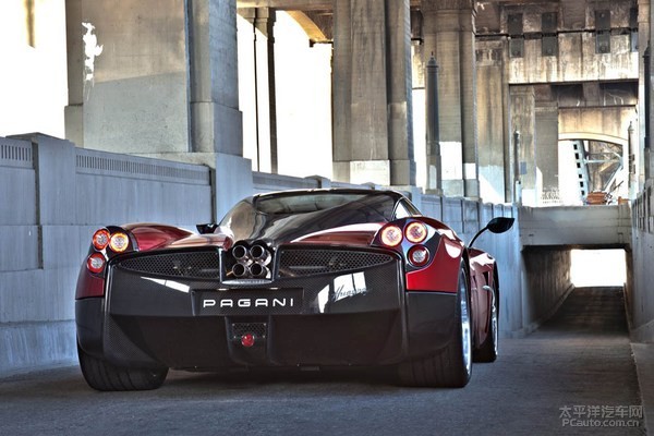 100 siêu xe Pagani Huayra bán hết khi mới 'ra lò' ảnh 2