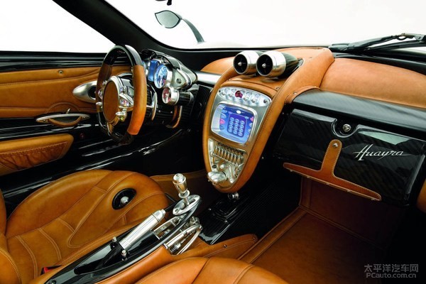 100 siêu xe Pagani Huayra bán hết khi mới 'ra lò' ảnh 3