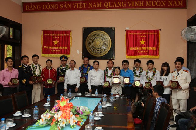 Gương mặt trẻ Việt Nam tiêu biểu báo công Vua Hùng ảnh 4