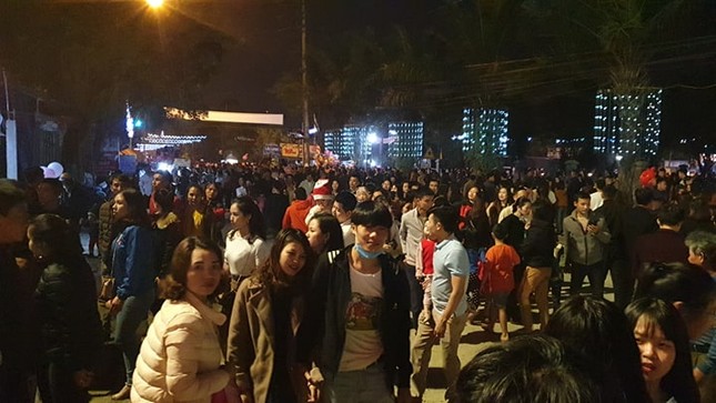 Rộn ràng không khí đón Giáng sinh 2018 ảnh 28