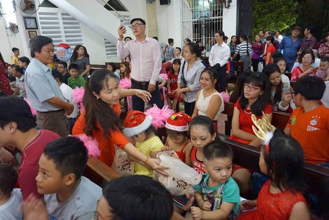 Rộn ràng không khí đón Giáng sinh 2018 ảnh 53