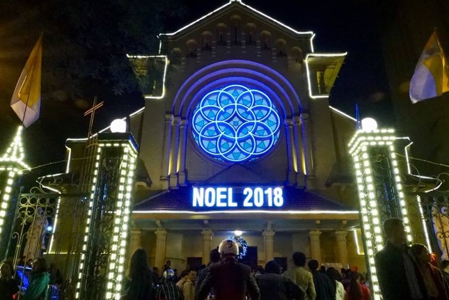 Rộn ràng không khí đón Giáng sinh 2018 ảnh 60