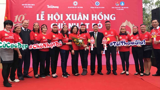 Chủ Nhật Đỏ lan tỏa ở thành phố cảng Hải Phòng ảnh 1