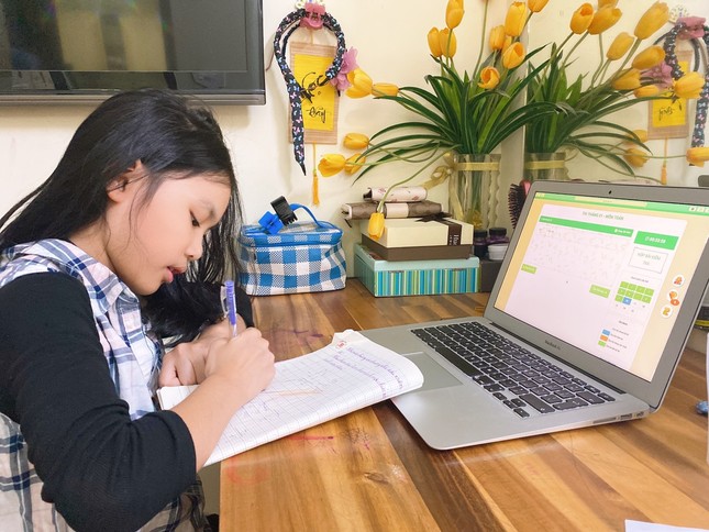 Trường Ngôi sao biến khó khăn thành bước đệm để chuyển đổi số mạnh mẽ ảnh 4