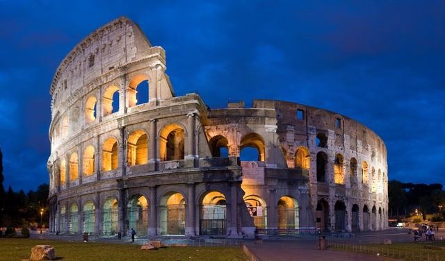 Đấu trường Colosseum xây dựng “nhanh chóng mặt” trong mấy năm?