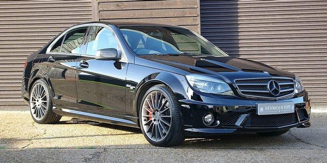 10 mẫu xe Đức với động cơ V8 mạnh mẽ nhất từng được sản xuất ảnh 2