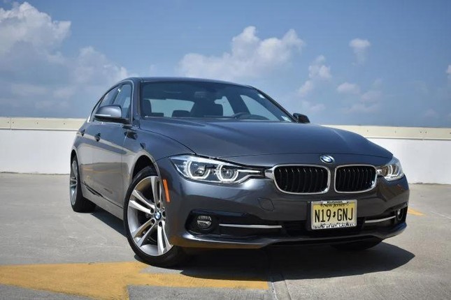 Top 10 mẫu xe đã qua sử dụng an toàn nhất ảnh 16
