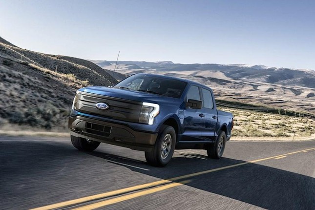Đại lý Ford tại Mỹ sẽ bị phạt nặng nếu bán mẫu thử F-150 Lightning ảnh 2