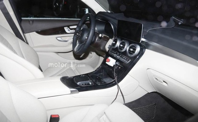 Mercedes-Benz GLC mới lộ ảnh chạy thử ảnh 2
