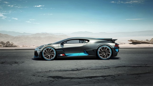 Siêu xe Bugatti hoàn toàn mới giá gần 6 triệu USD lộ diện ảnh 1