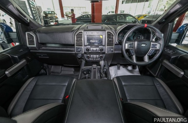 'Siêu bán tải' Ford F-150 Raptor tại Malaysia có gì đặc biệt? ảnh 2