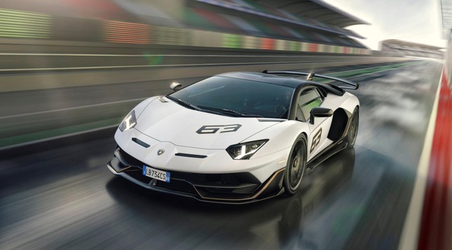 Top 10 mẫu xe có động cơ siêu khủng trong năm 2020 ảnh 9