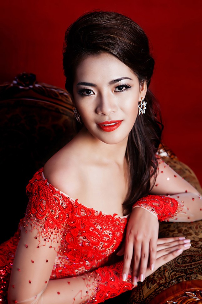 Hoa hậu phu nhân áo dài Việt Nam tại Mỹ 2013 bị phế ngôi ảnh 1