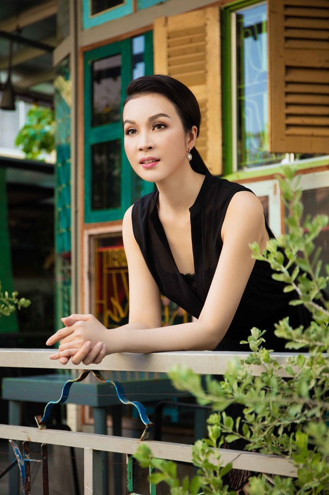 Y Phụng, Thanh Mai khoe nhan sắc 'vượt thời gian' ảnh 6