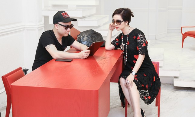 Giáng My làm MC trong show Thu Đông 2016 của Đỗ Mạnh Cường ảnh 1