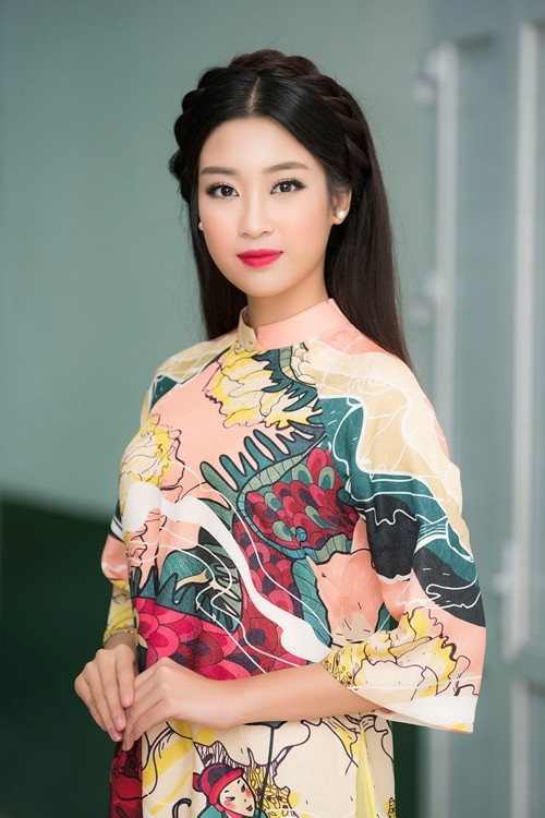 Hoa hậu Mỹ Linh: ‘Tôi không đủ tiền để tham gia chạy đua hàng hiệu’ ảnh 3