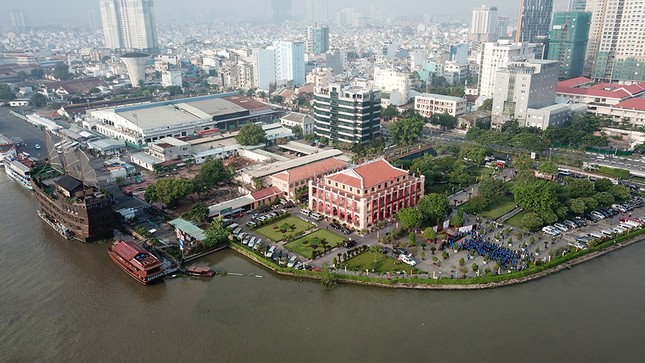 Thanh niên tiên tiến và những khoảnh khắc đẹp ở Bến Nhà Rồng lịch sử ảnh 3