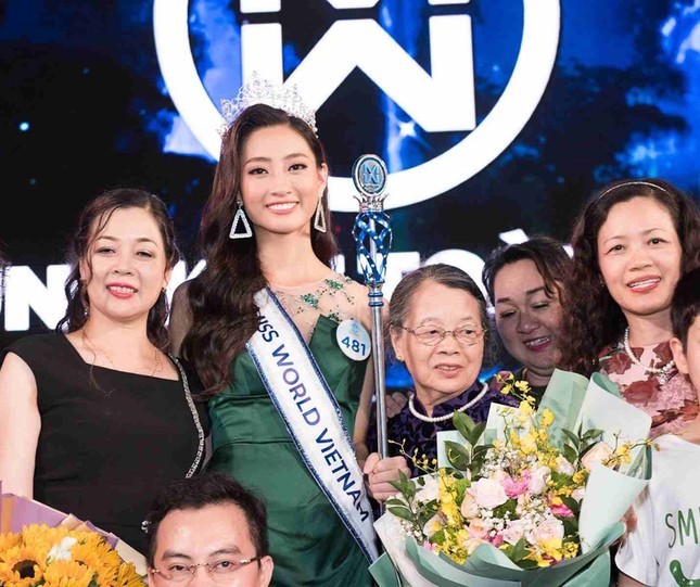 Hoa hậu thế giới Việt Nam Lương Thuỳ Linh tự tin trả lời về tin đồn mua giải ảnh 3