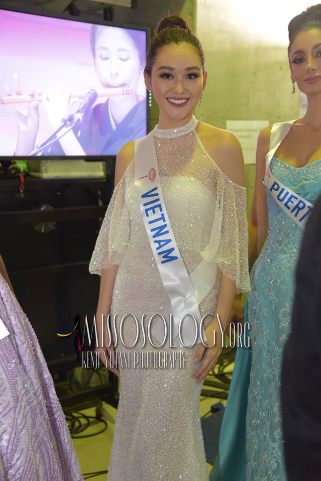 Hơn 1 tháng sau Miss International 2019, Tường San ẵm thêm giải thưởng mới ảnh 5