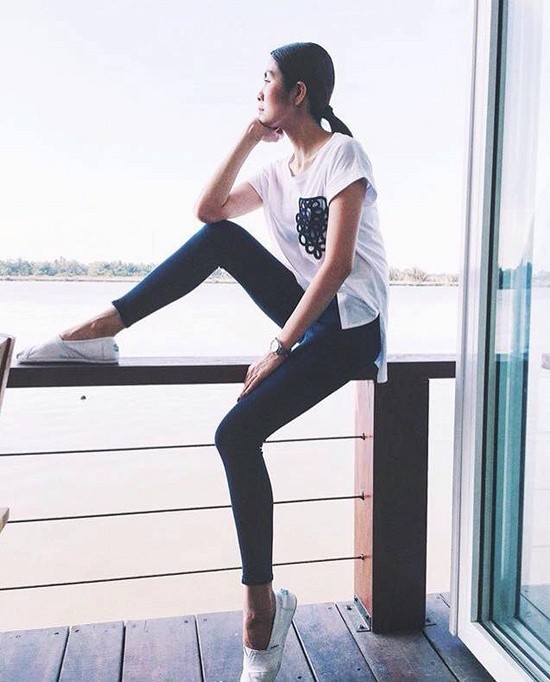 Tăng Thanh Hà khoe tăng 5kg, sao Việt khen ngợi ngày càng đầy đặn và gợi cảm ảnh 4